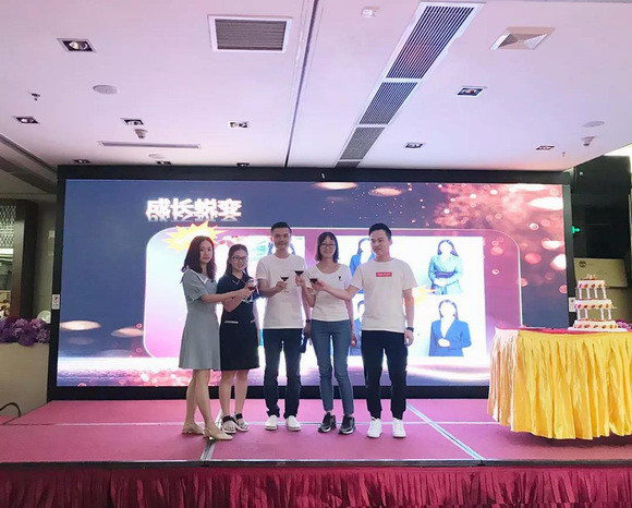 12_resize.jpg 12_resize.jpg