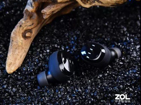 8_resize.jpg 8_resize.jpg