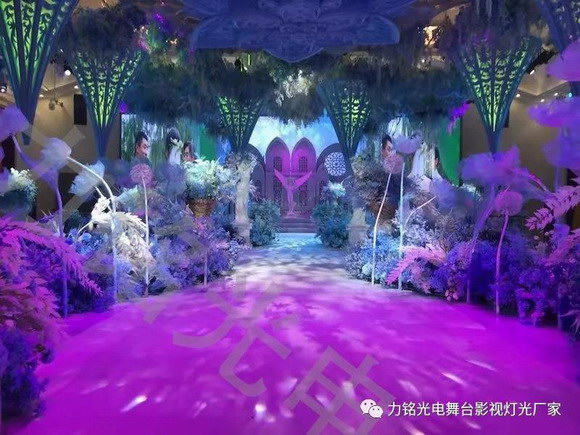 2_resize.jpg 2_resize.jpg