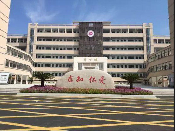 9_resize.jpg 9_resize.jpg