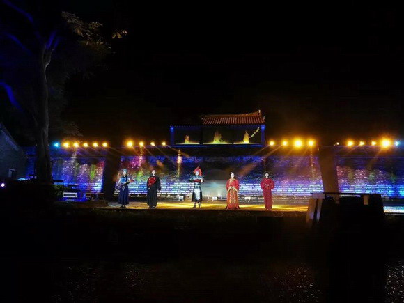 2_resize.jpg 2_resize.jpg