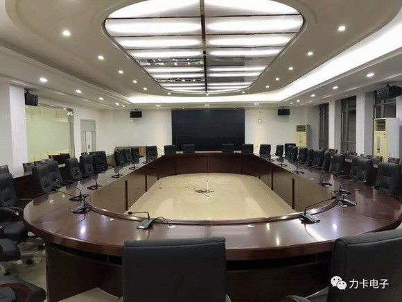 1_resize.jpg 1_resize.jpg