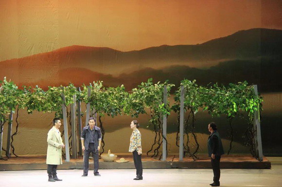 4_resize.jpg 4_resize.jpg