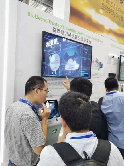 4_resize.jpg 4_resize.jpg